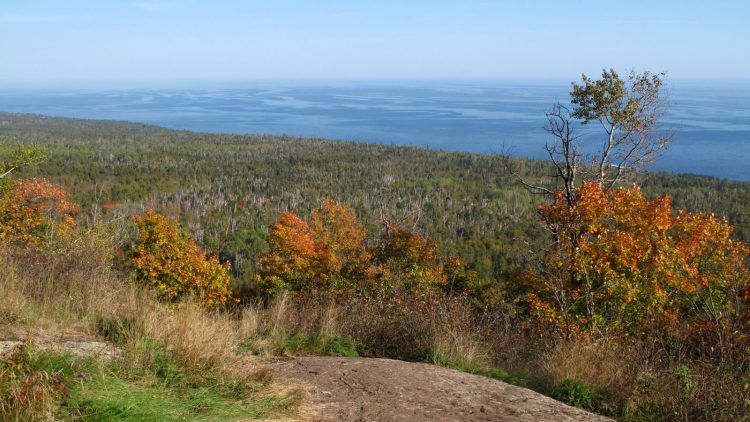 Lake Superior Hiking Trail