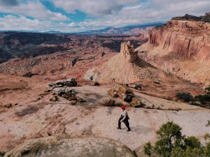 solo hiker on trail